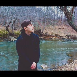 Meet your Posher, Kyle